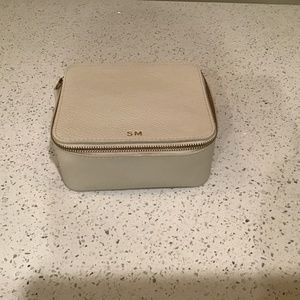 Cuyana Leather Jewelry Case Box Organizer Travel Pouch